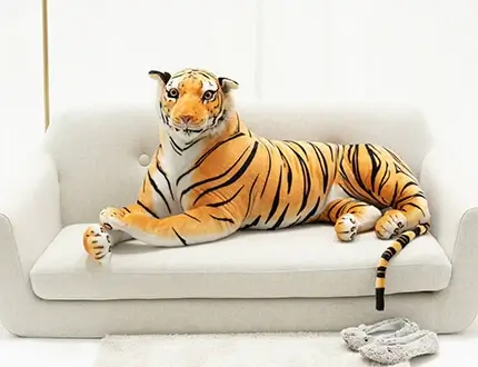 Large stuffed tigers
